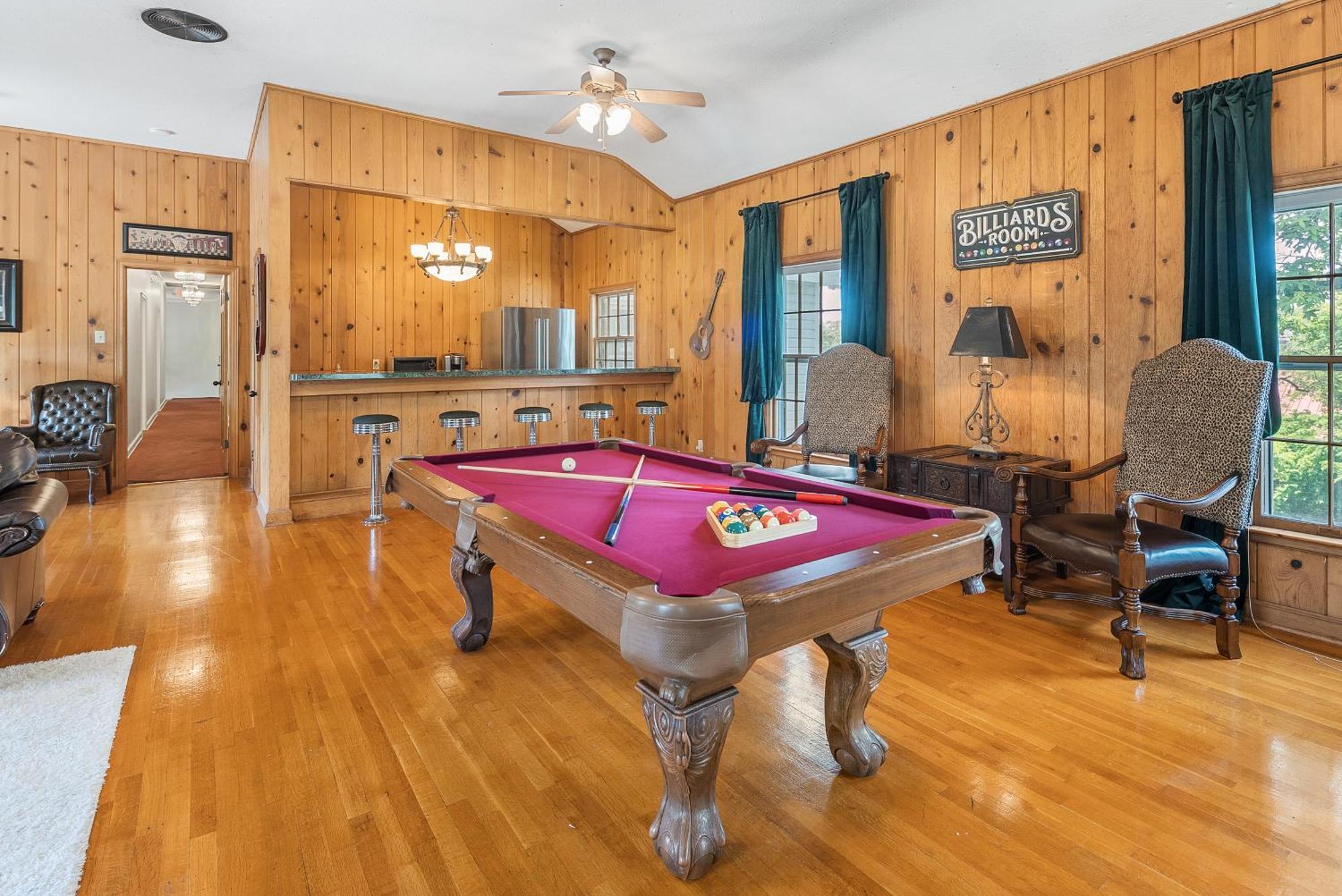 Beland Mansion-Blue Jay Suite! Fort Smith Extérieur photo