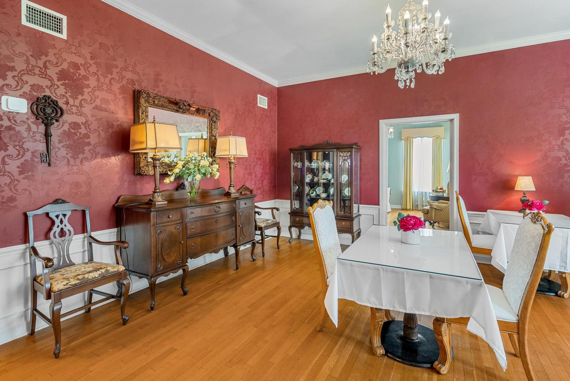 Beland Mansion-Blue Jay Suite! Fort Smith Extérieur photo